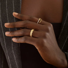 18K Gold Heart Pavé Ring - Heart