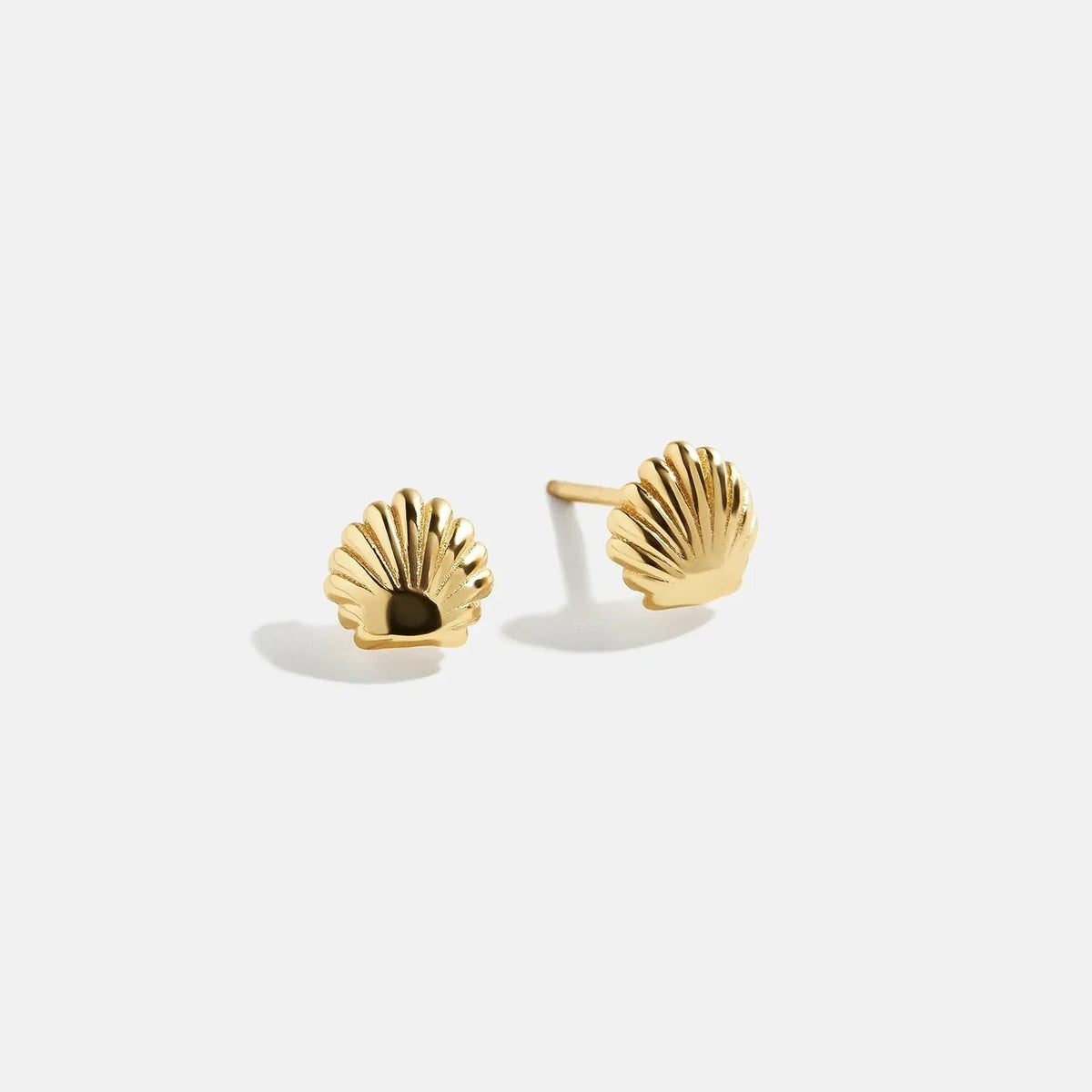 18K Gold Just For Fun Earrings - Seashell